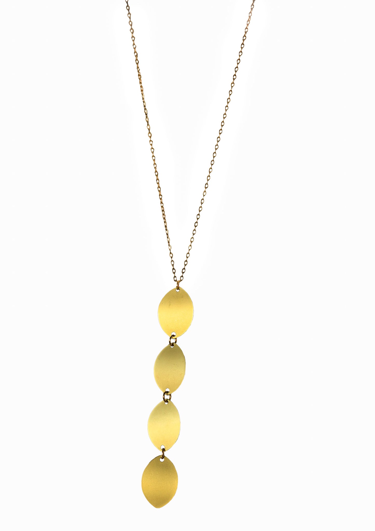 Diagonal necklace