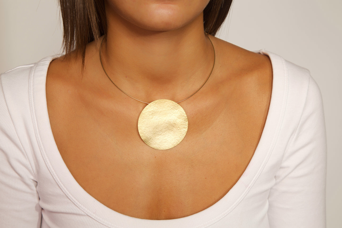 Dali circle necklace